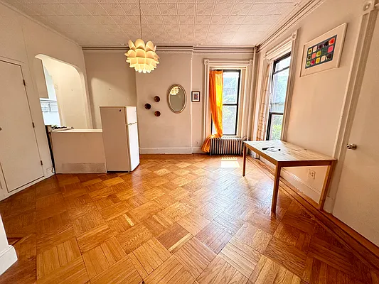 Rented by Garfield Realty  | media 10