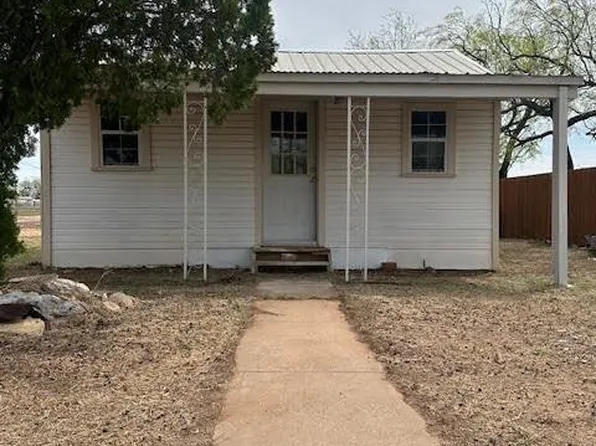 4410 Travis St, San Angelo, TX 76903