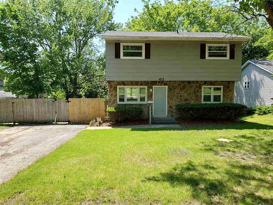 1st image of 411 Woodland Dr