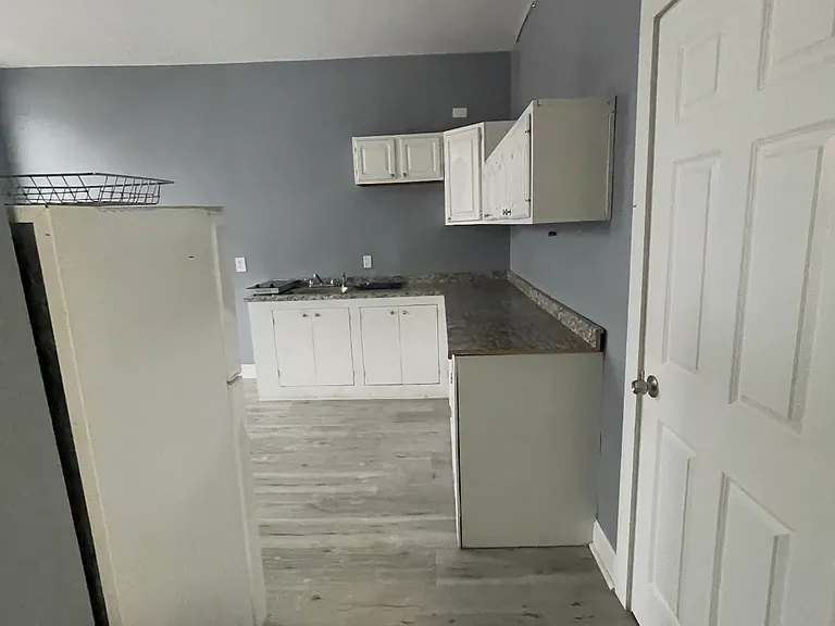 473 E Main St #16 — Photo 2