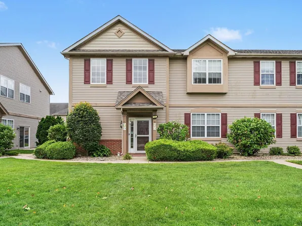 1165 Poppyfield Pl, Schererville, IN 46375