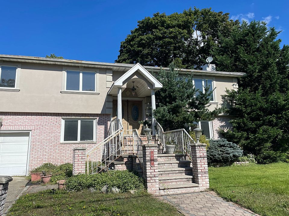 1st image of 849 Schuman Pl