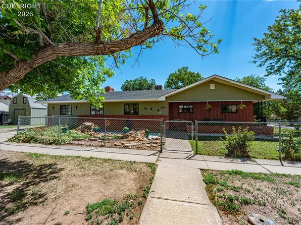 1702 N 8th St, Canon City, CO 81212