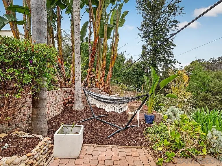5438 Gilbert Dr #C — Photo 31