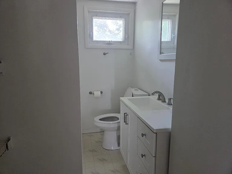 118 Regent St #118 — Photo 19