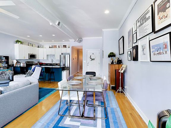 3rd image of 428 N Noble St APT 3