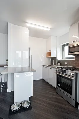 Rented by The Dermot Realty Management Company | media 29