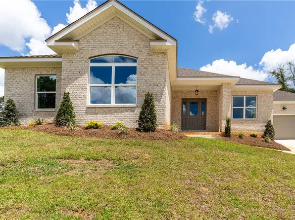 10088 Sable Ridge Dr, Mobile, AL 36695