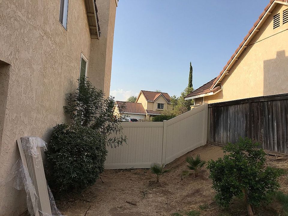 1st image of 24543 Jasmine Ct