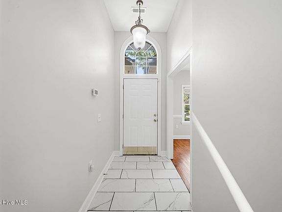 5th image of 4324 Ashley Park Drive