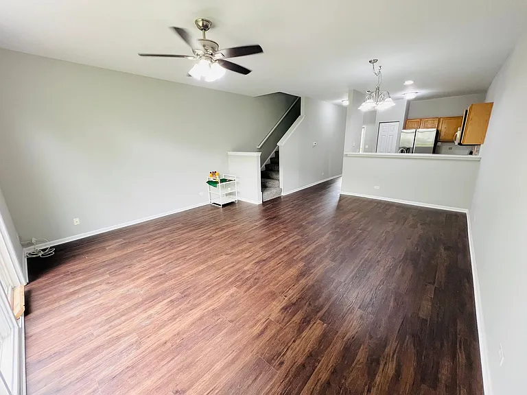 3104 Falling Waters Ln — Photo 1