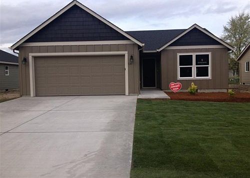 1st image of 131 Haley Dr