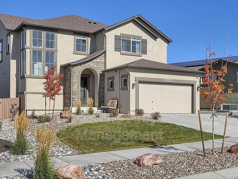 10056 Edgemont Ranch Ln — Photo 1