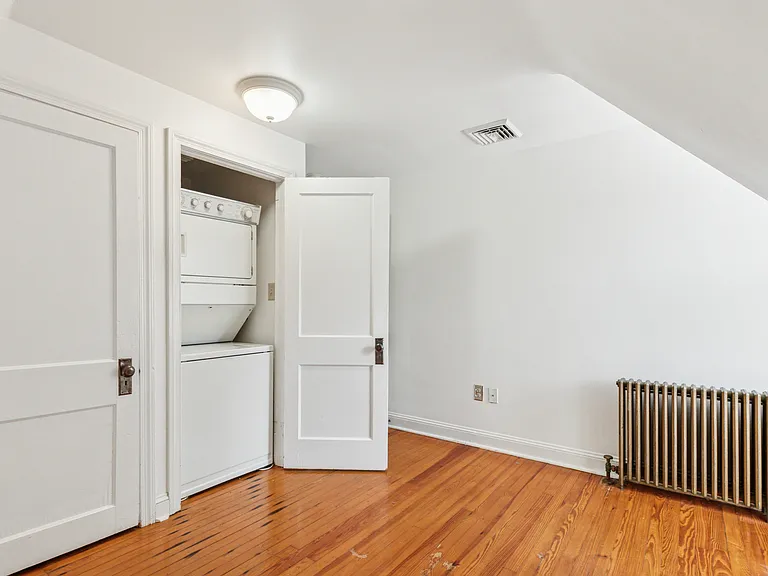 In-unit laundry