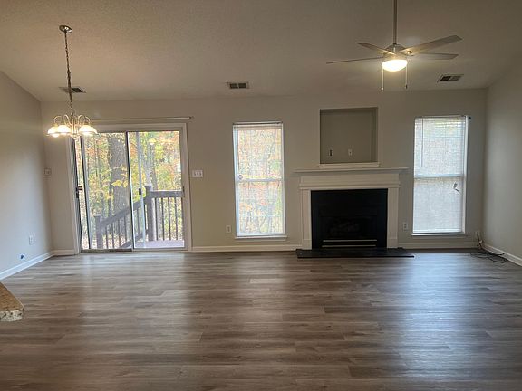 Open floorplan, freshly painted with new luxury vinyl planks.