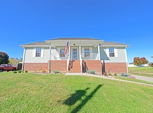 415 Pinto Rd, Greeneville, TN 37745