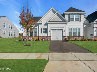 46 Aqueduct Blvd, New Egypt, NJ 08533