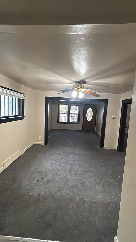 4 bed, 1266 sqft, $1,800 — Photo 2