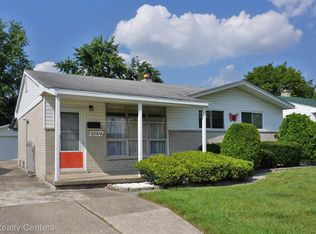 32514 Leona St, Garden City, MI