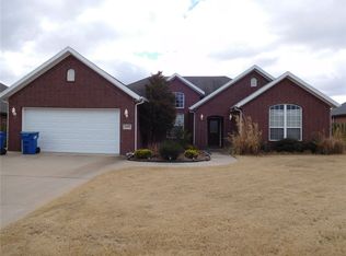 3105 SW Camden Dr, Bentonville, AR 72712