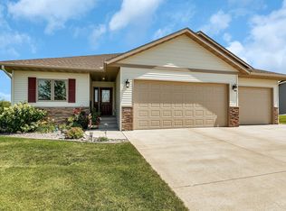 105 Winden Way, Avon, MN 56310