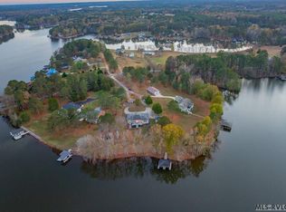 81 Moss Point, Gasburg, VA 23857