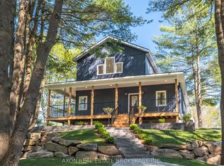 1022 Briscoe Bay Ln, South Frontenac, ON K0H 1H0