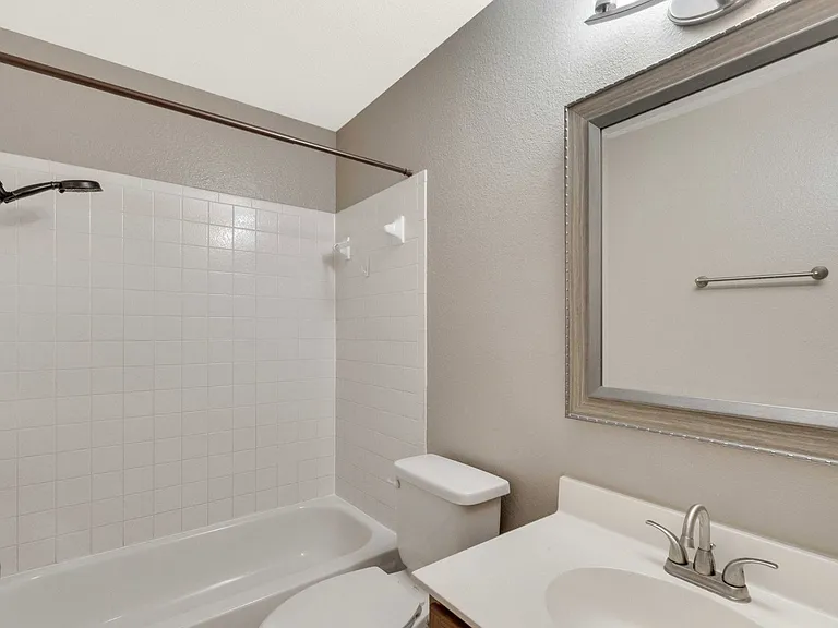 1512 Sundance Dr #T2 — Photo 18