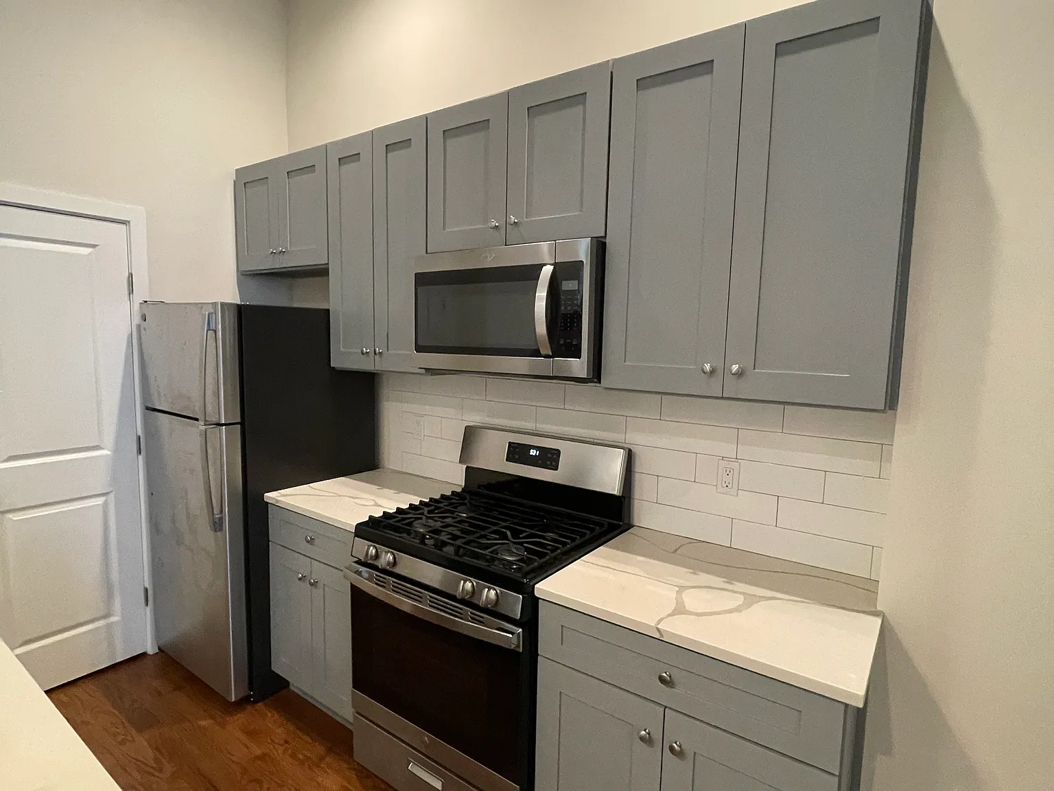 2 bed, 2.5 bath, $2,650 — Photo 3
