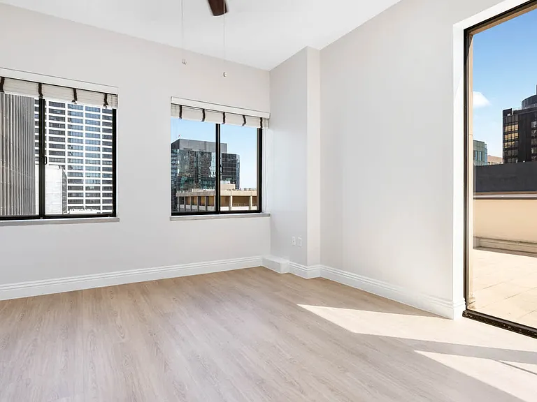 Bedroom with Terrace and Hard Surface Flooring