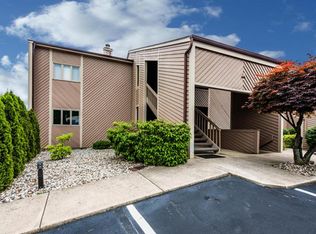 5251 Paw Paw Lake Rd, Coloma, MI 49038