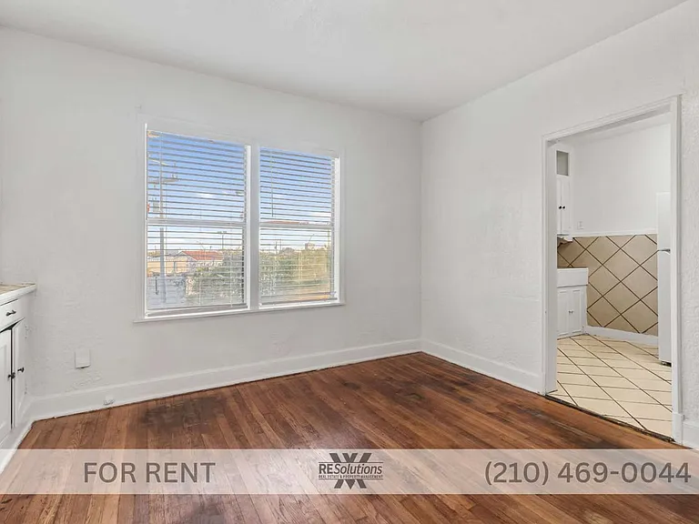 1630 W Rosewood Ave #C — Photo 9