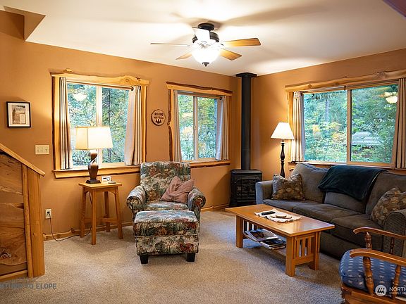 2nd image of 104 Lake Creek Drive