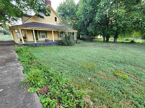 2 bed, 1956 sqft, $1,500 — Photo 3