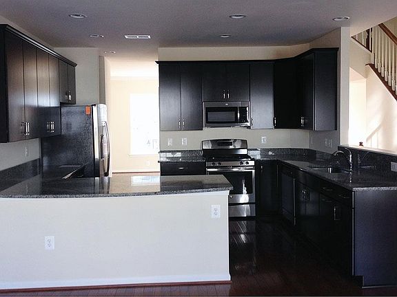 Kitchen 3