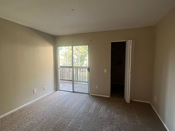 4th image of 6314 Friars Rd Unit 319