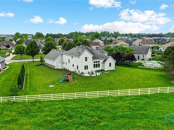 2nd image of 9748 Fairmeadows Ln
