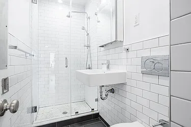 Rented by Safdie Realty Group