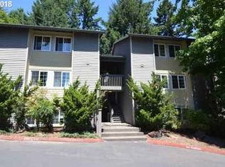 2409 SW Nebraska St, Portland, OR 97239