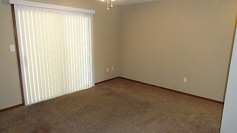 3rd image of 16604 E 28th Pl S APT C