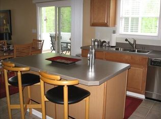 507 Stream Isle Dr, Powell, OH 43065
