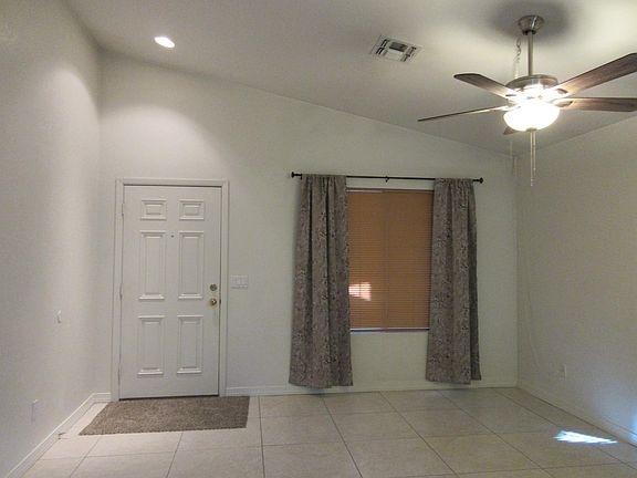 Principal door