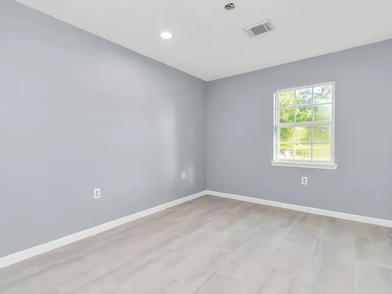2826 W FM 1462 — Photo 32