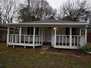 141 W Rossview Rd, Clarksville, TN 37040