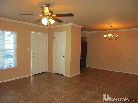 5th image of 11838 N 35th Ave