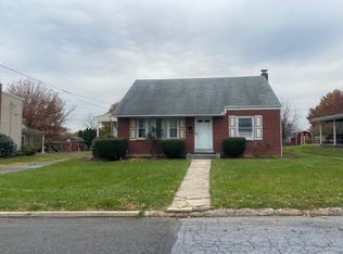 1143 W Jubilee St, Emmaus, PA 18049