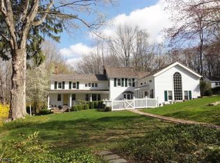 103 Ironia Rd, Mendham, NJ 07945