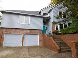 10040 SW Balmer Cir, Portland, OR 97219