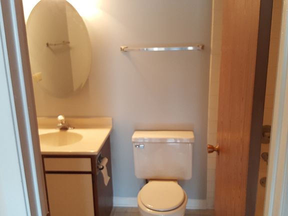 5th image of 33561 N Royal Oak Ln APT 204