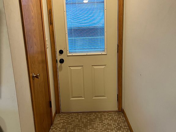5th image of 4627 W 124th St Floor 2